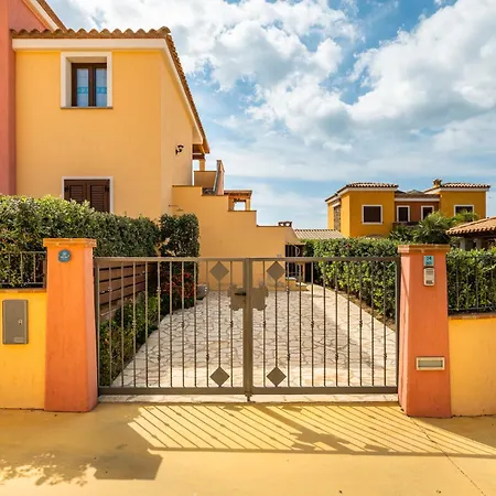 Holiday home Mattia House Villasimius